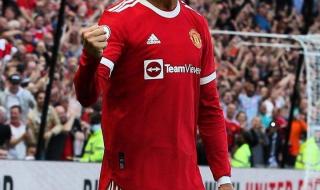 c罗回归曼联首秀破门