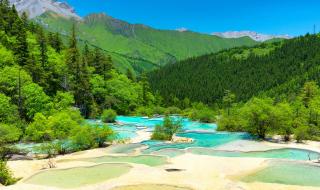 九寨沟位于我国哪个省